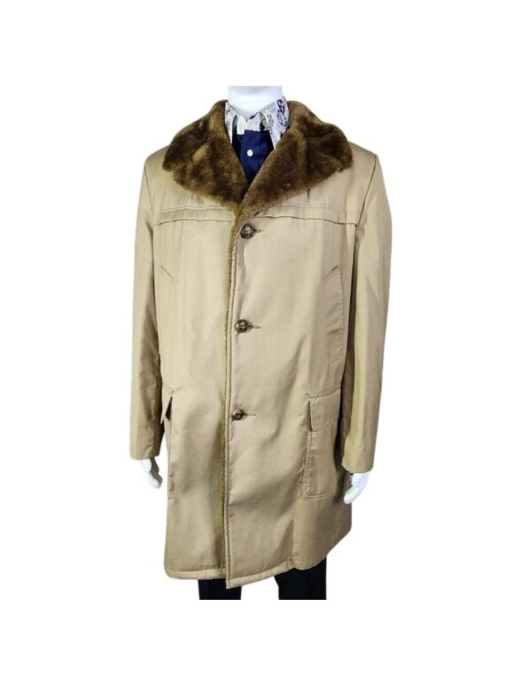 Woolrich Long Length Tan Coat With Faux Fur Collar Size 44